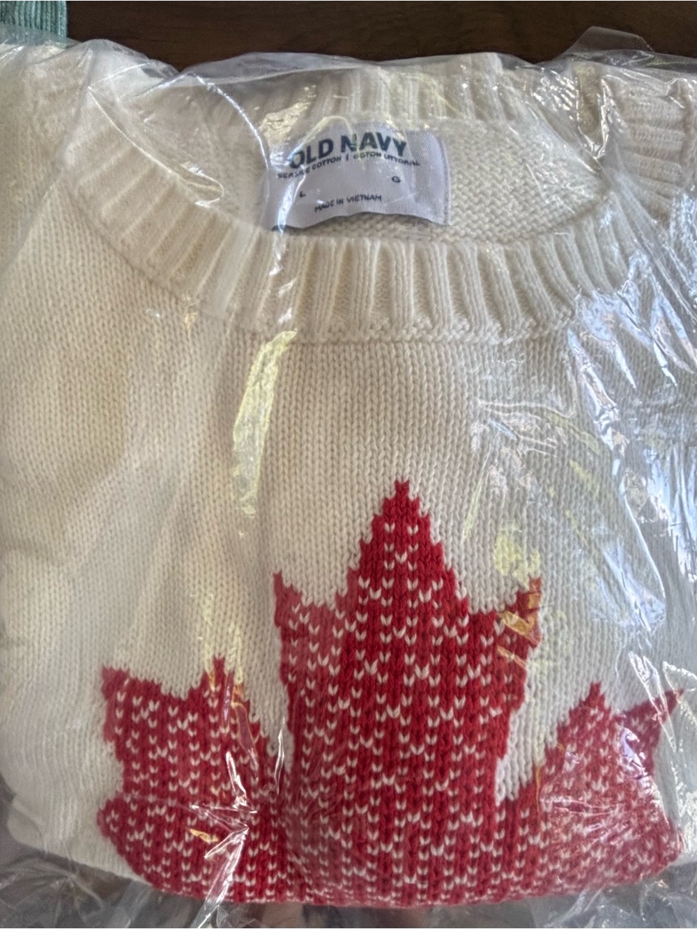 Old Navy 100% Cotton Sweater with Red Maple Leaf Motif in Sea Salt - SZ LG. NWT